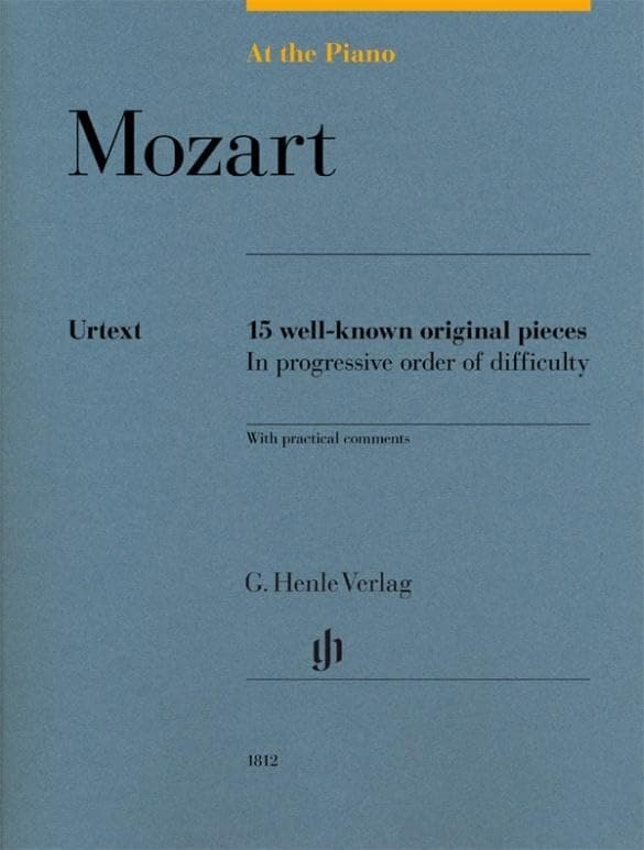 Mozart: At The Piano - 15 Well-Known Original Pieces In Progressive Order Of Difficluty