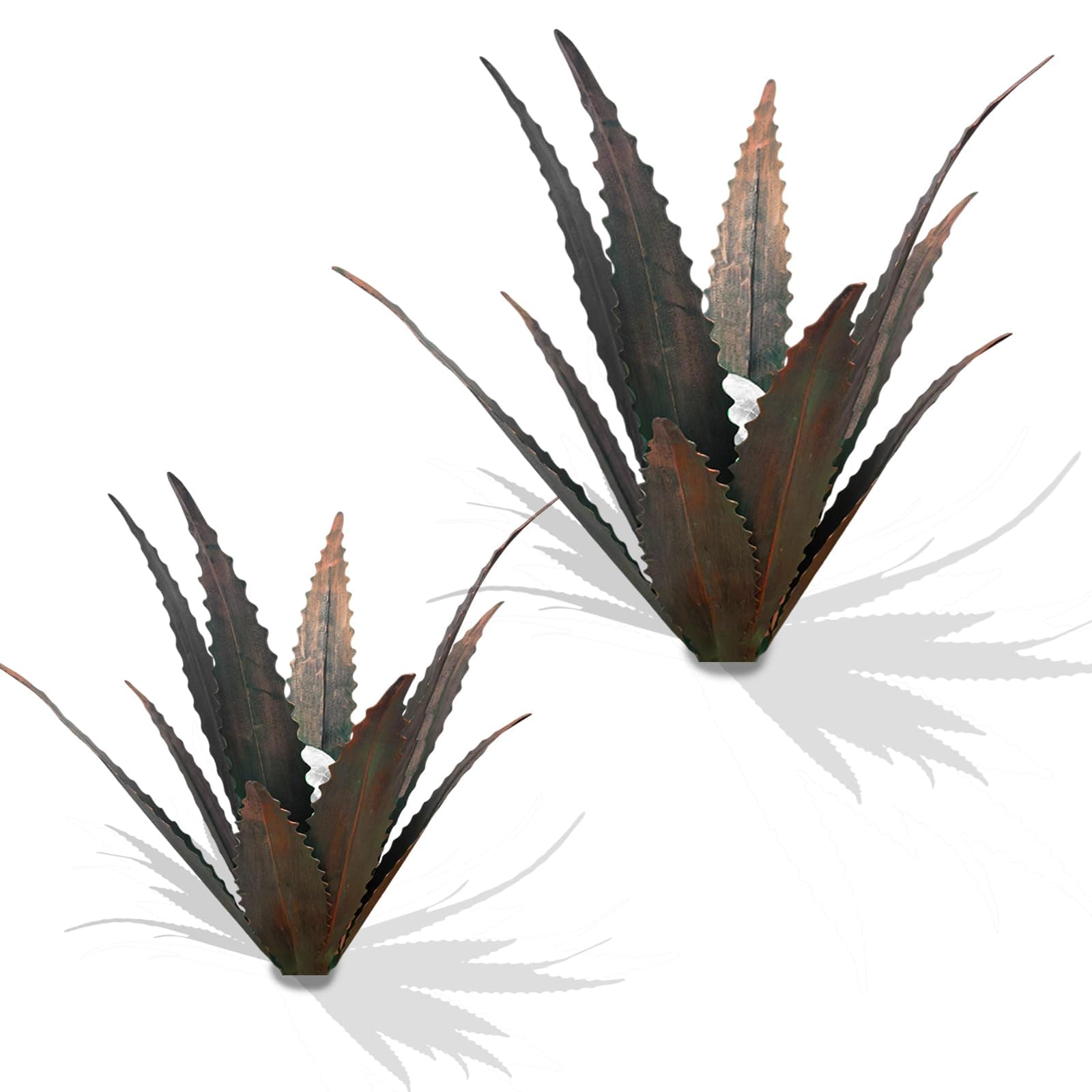 Muciwa 2 PCS Metal Agave Sculpture Decoration, Vintage Country Hand-Painted Sculpture DIY Metal Agave Plant, Home Garden Courtyard Lawn Outdoor Decoration (Serrated Antique Bronze Color)