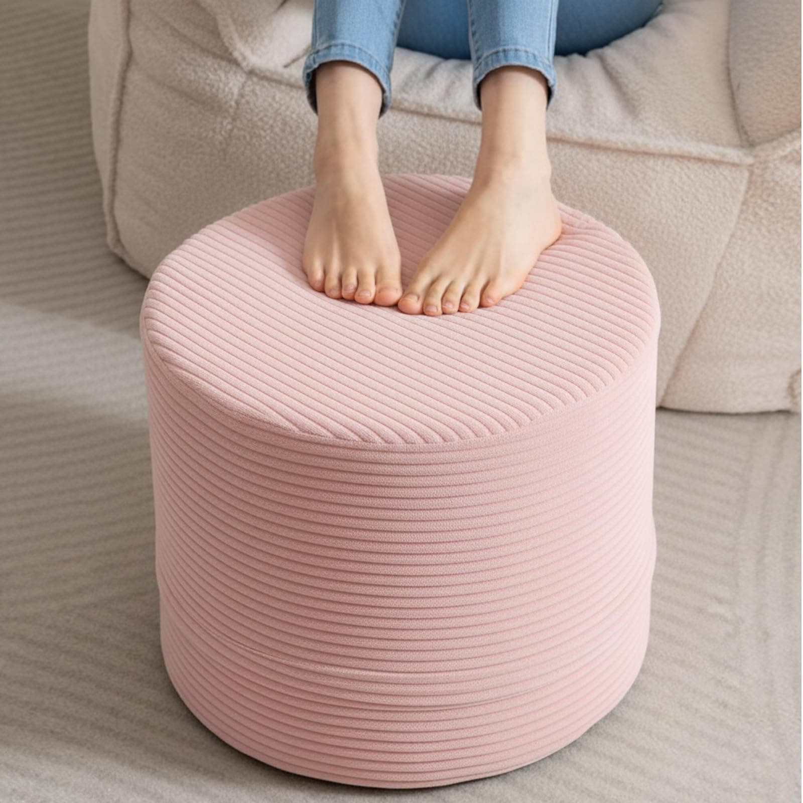 LITA Round Stuffed Pouf Ottoman, Velvet Poufs with High-Density Foam Filling and Washable Cover, Furry and Fluffy Bean Bag Foot Stools Ottoman for Living Room, Bedroom, Office, Pink