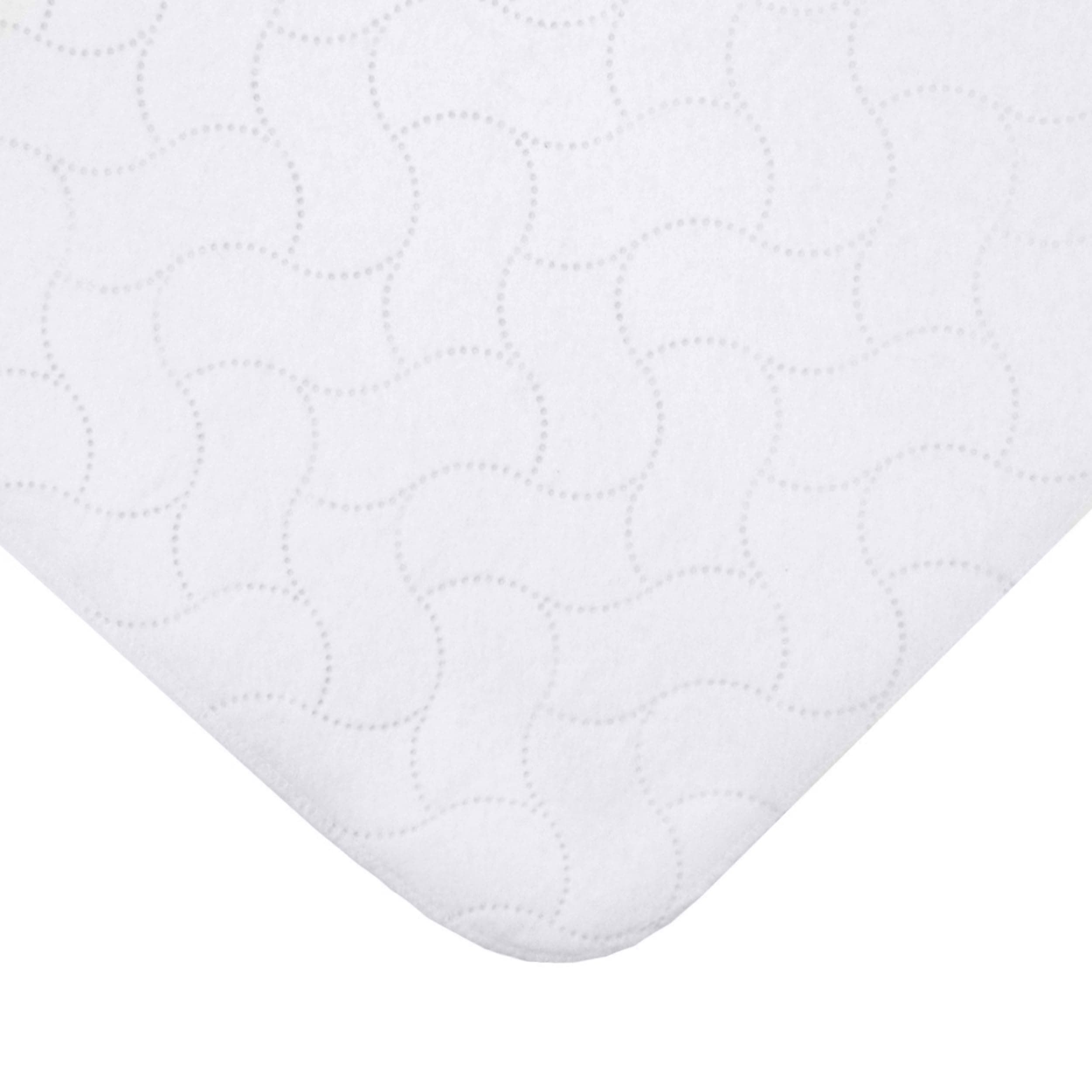 American Baby Company Waterproof Embossed Quilt-Like Flat Multi Use Protective Pad