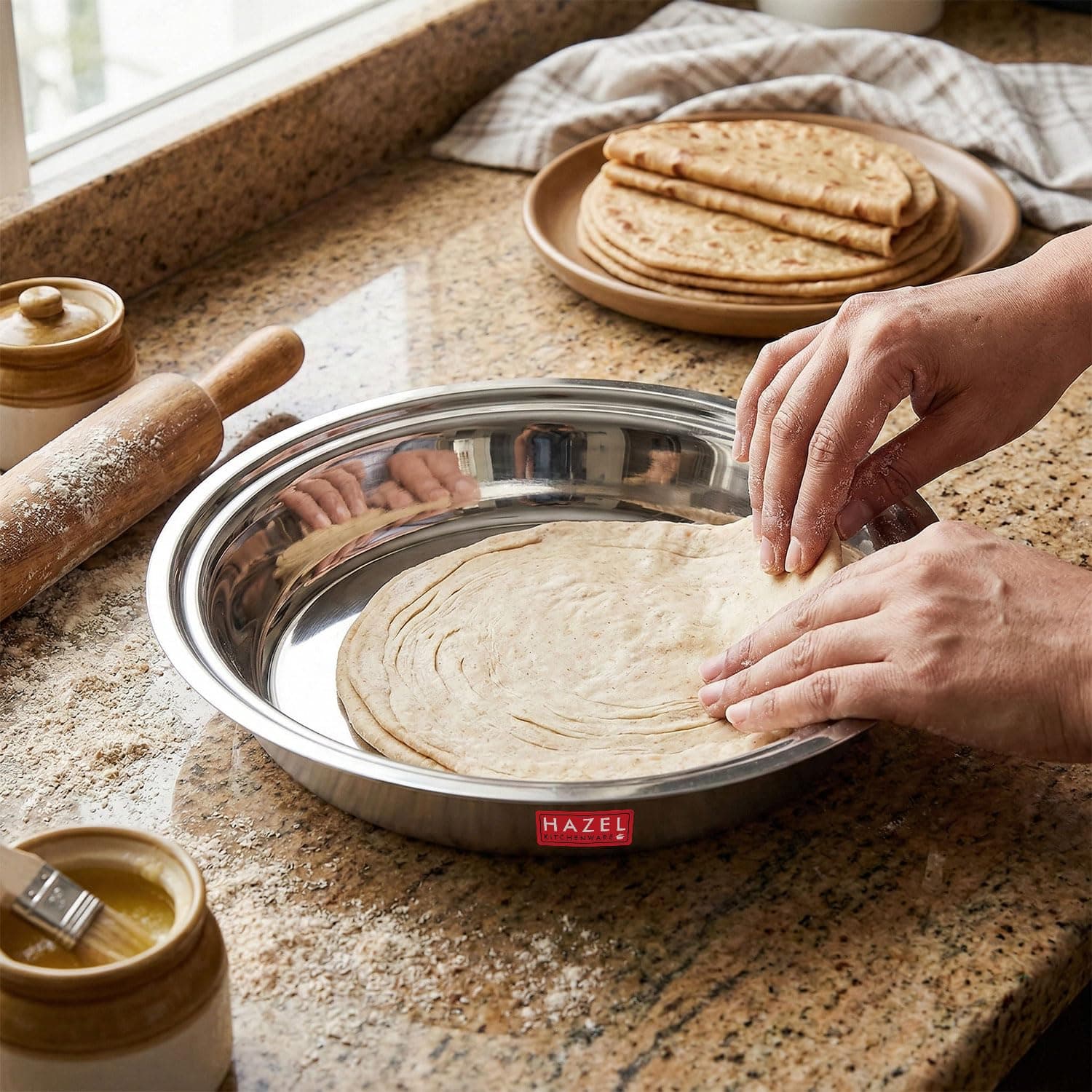 HAZEL Stainless Steel Parat | Steel Parat for Dough Flour Kneading|Atta Parat Steel for Kitchen, 29 cm, 2000 ML