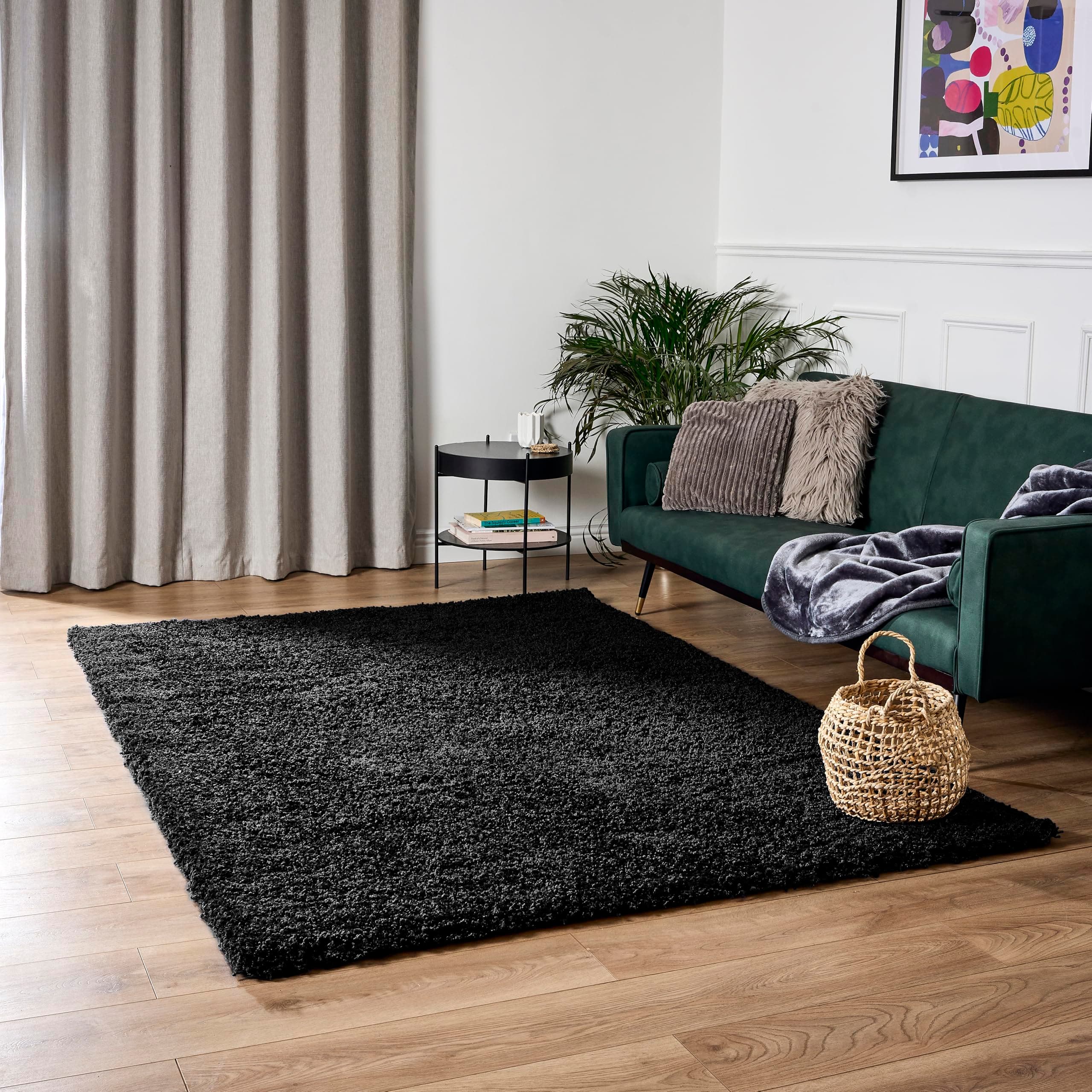 Bravich Black Shaggy Rug 60 x 110cm (2' x 3'7") 5cm Pile Small Thick Fluffy Bedroom Hessian Backed Washable