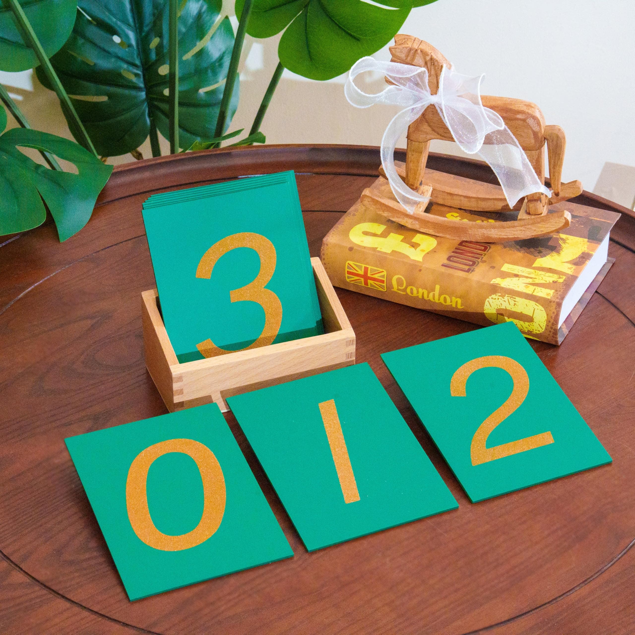 penepico Montessori Sandpaper Numbers 0-9 with Beechwood Box, Tactile Numbers for Kids, Professional Preschool Math Materials, Durable Learning to Write Numbers, Homeschool Supplies for Ages 3-5