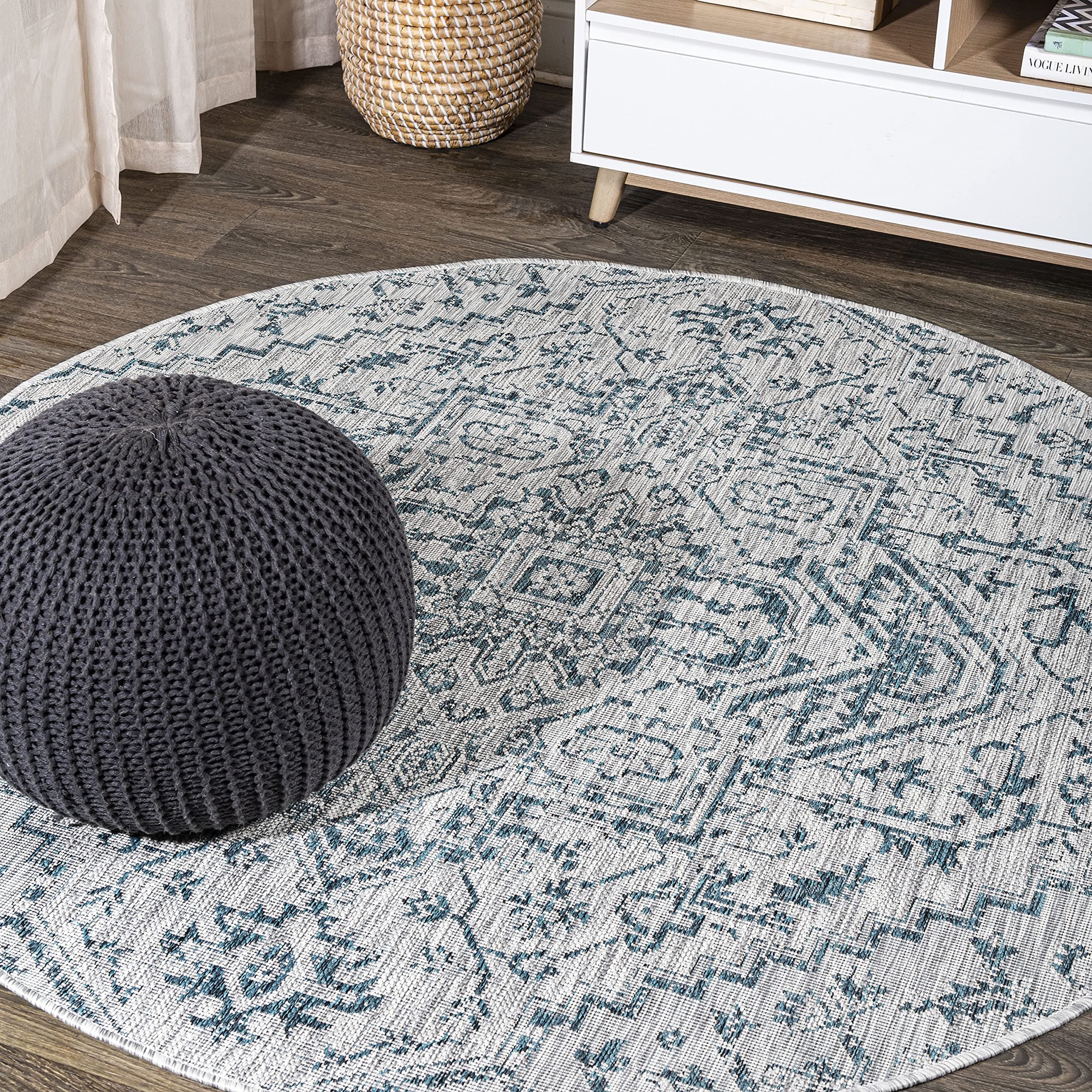 JONATHAN Y SMB105C-8R Estrella Bohemian Medallion Textured Weave Teal/Gray 8' Round Indoor/Outdoor Area Rug, Pet Friendly, Non-Shedding, Stain Resistant, Easy-Cleaning for Backyard, Patio, Porch