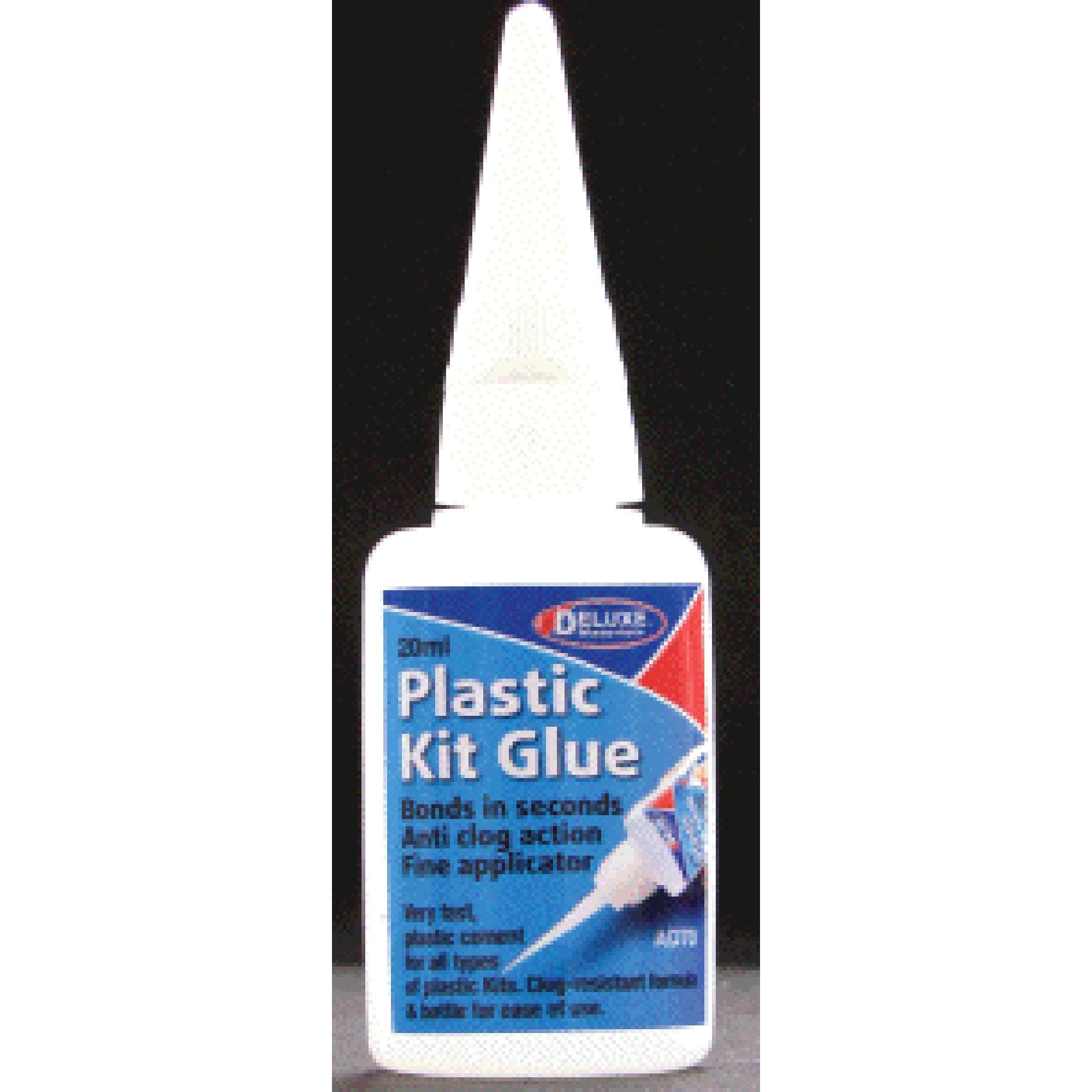 Deluxe Materials – Plastic Cemment Model Kit Glue with Anti-Clog Fine Applicator