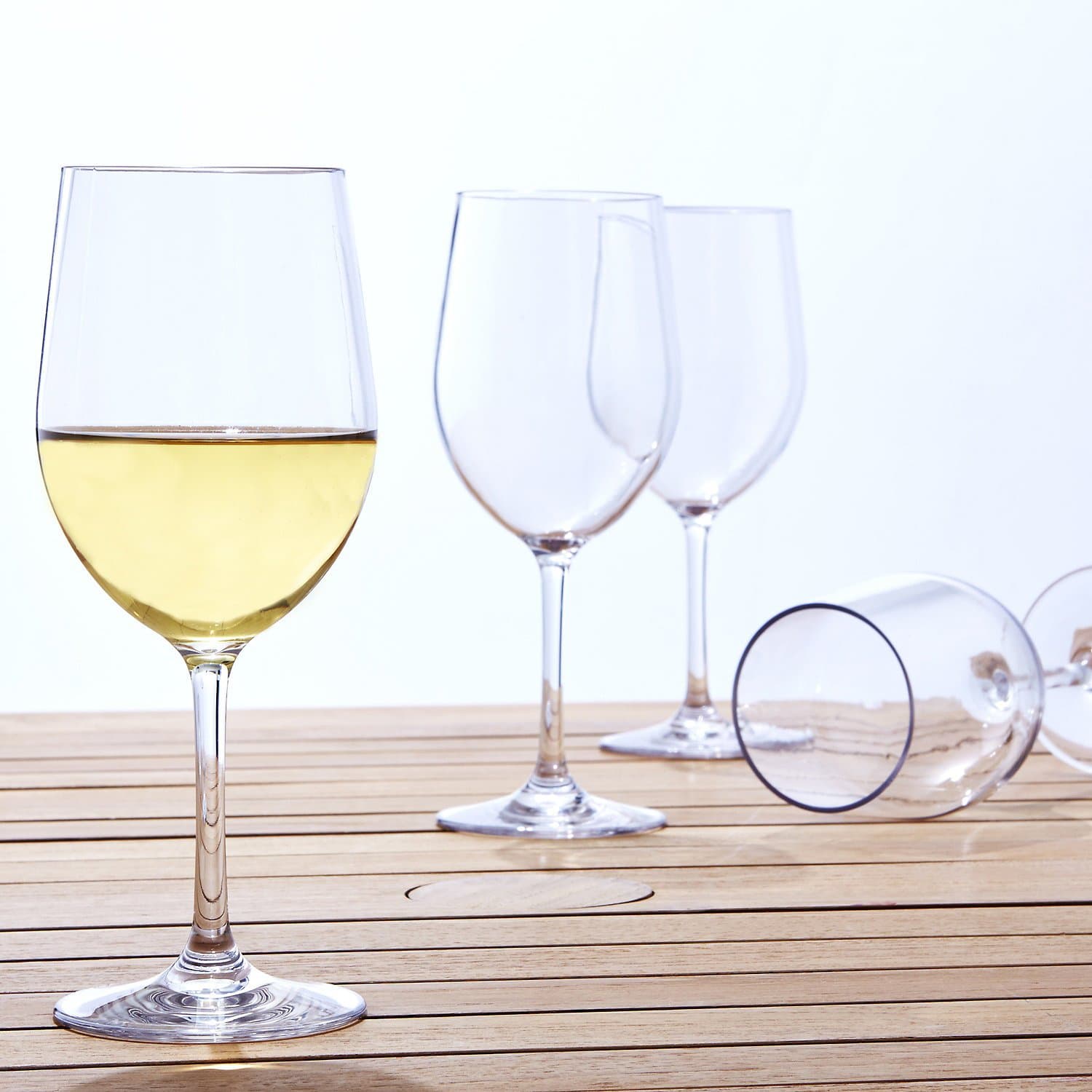Wine Enthusiast Set of 4 Break Free PolyCarb Chardonnay Wine Glasses