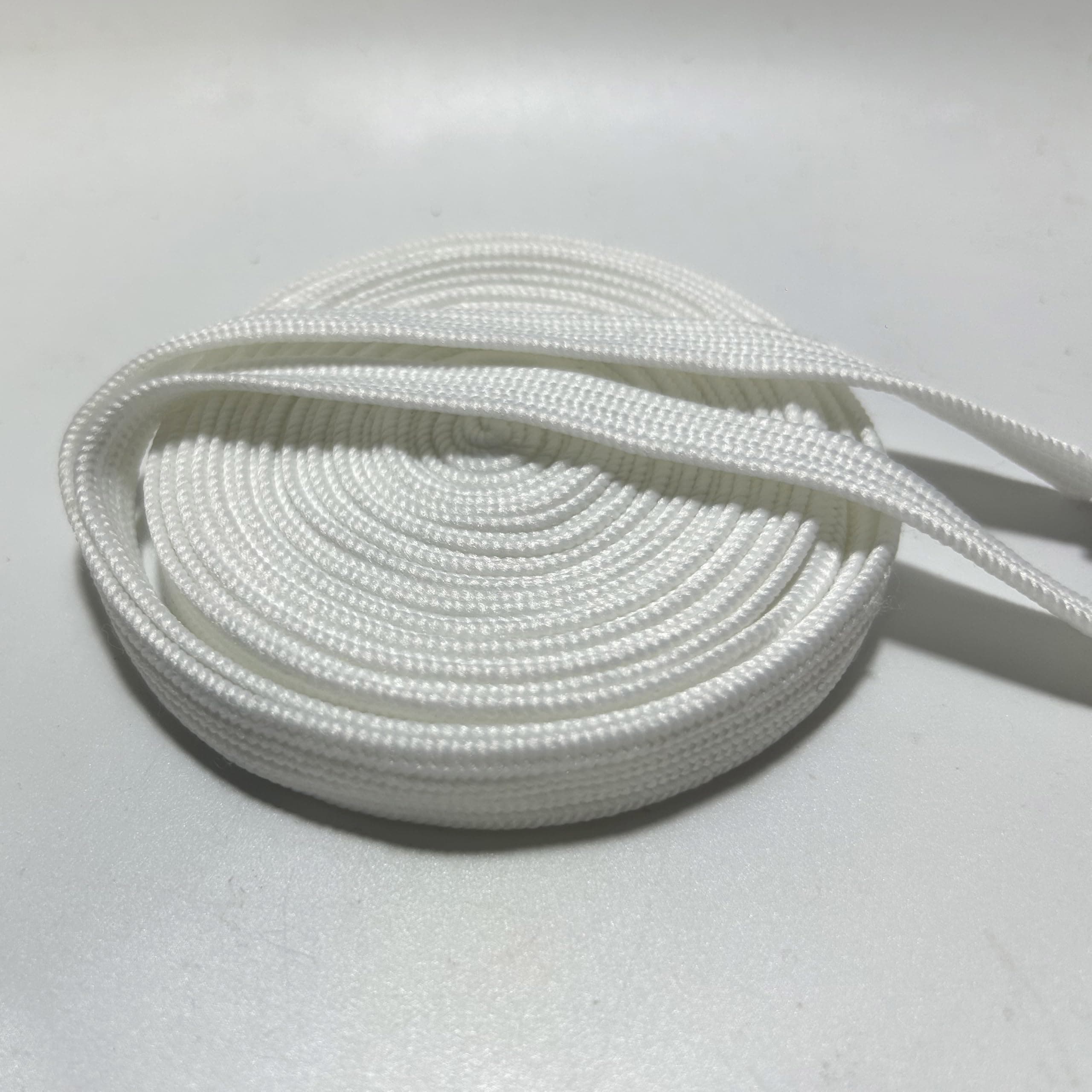 Synthesis Silk/Cotton ito SAGEO Suitable for Japanese Samurai Sword Katana Tanto Handle Decoration (White Silk)
