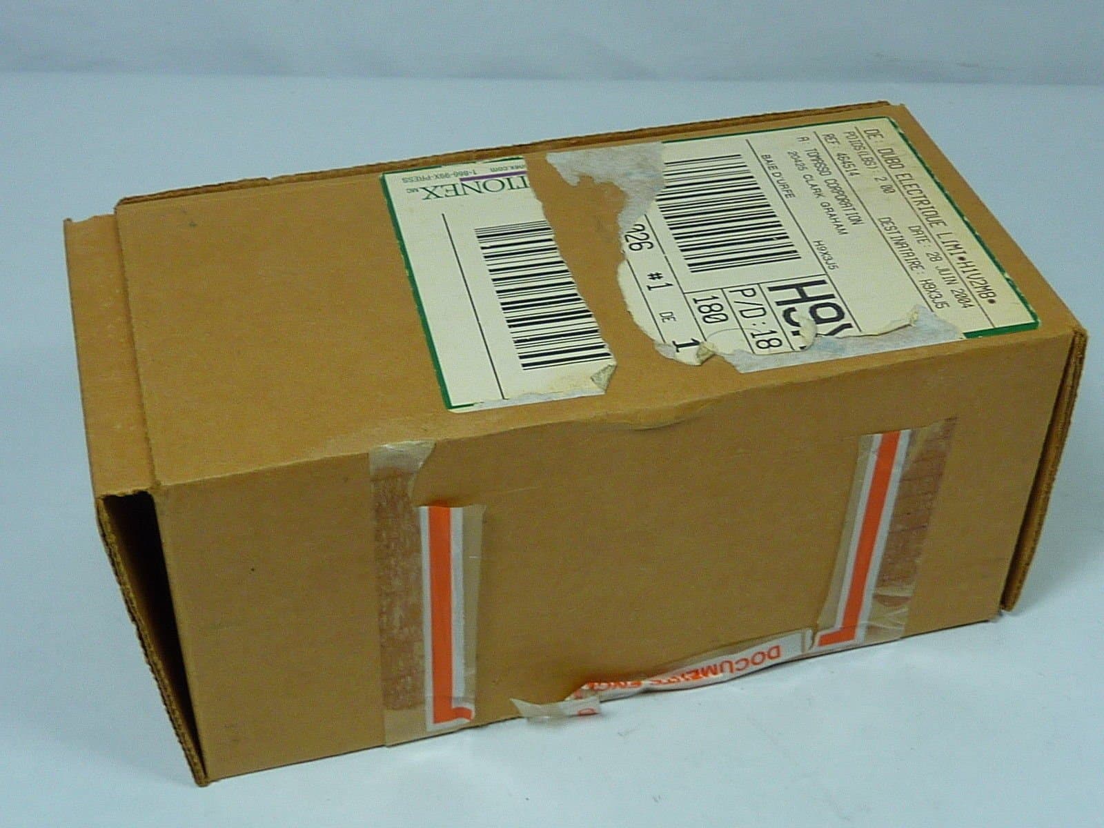 Hubbell HBL416C6W Pin and Sleeve IEC Connector, 3 Pole, 4 Wire, 16 amp, 380-415V, Watertight