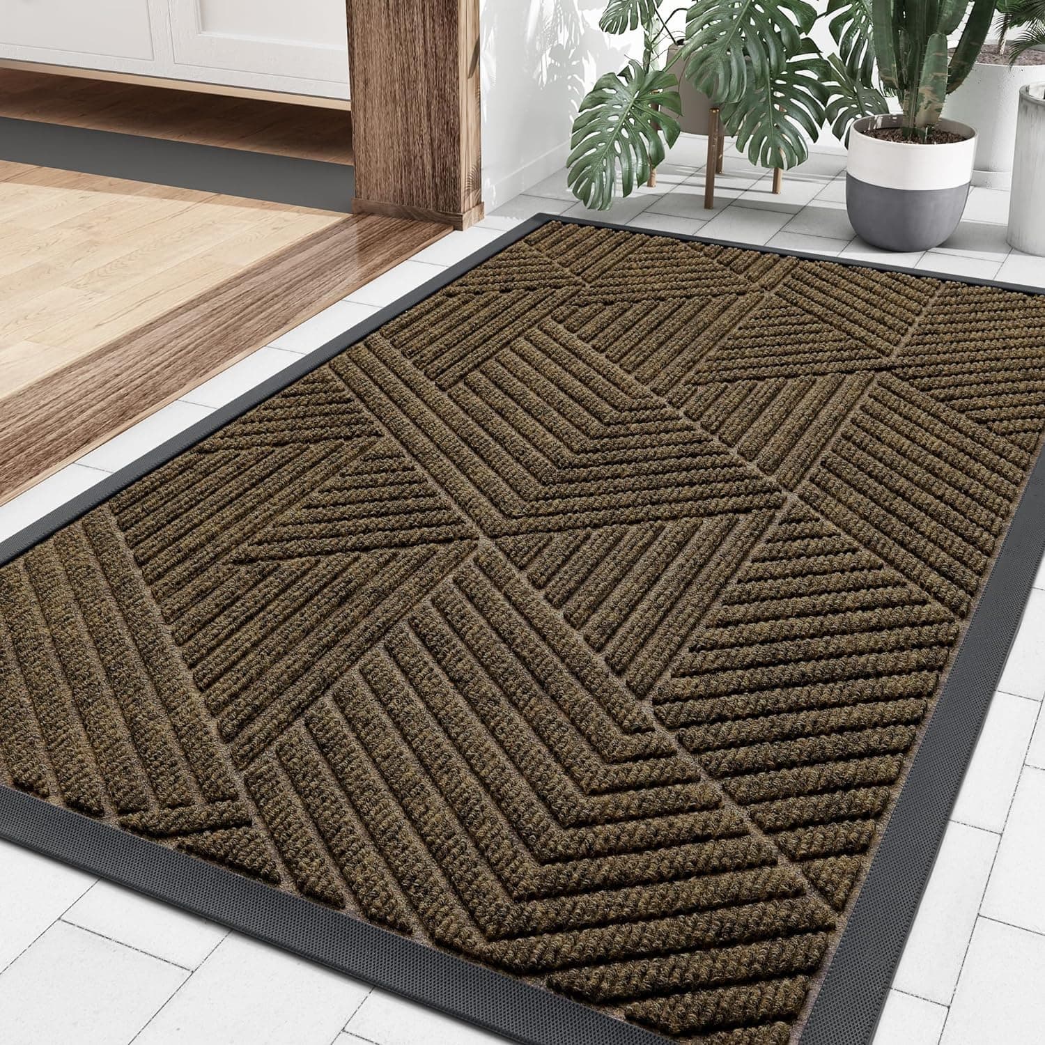 OLANLY Front Door Mat Outdoor Indoor, Heavy Duty Non Slip Rubber Mat, Absorbent Outdoor Rug, Easy Clean Welcome Mat, Low Profile Entryway Rugs, 35"x23", Brown